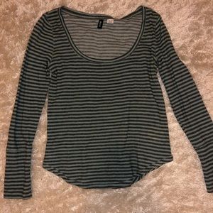 Urban outfitters BDG long sleeve